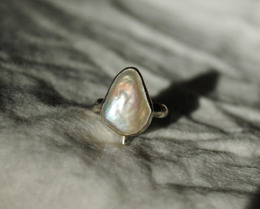 Pearl Locus Ring II | Size 5