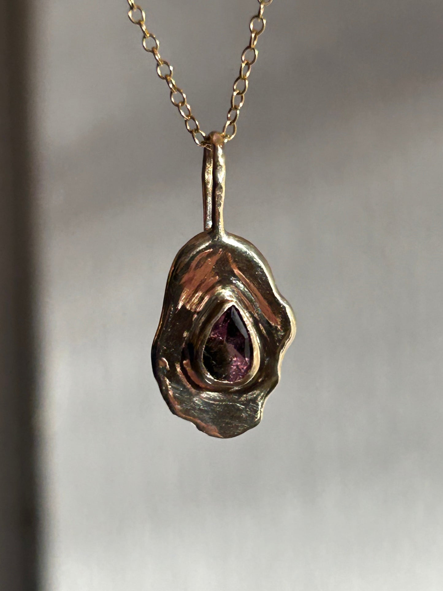 Pebble Pendant XIV
