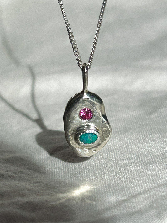 Domino Pebble Pendant III