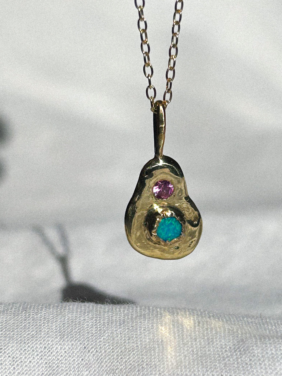 Domino Pebble Pendant II