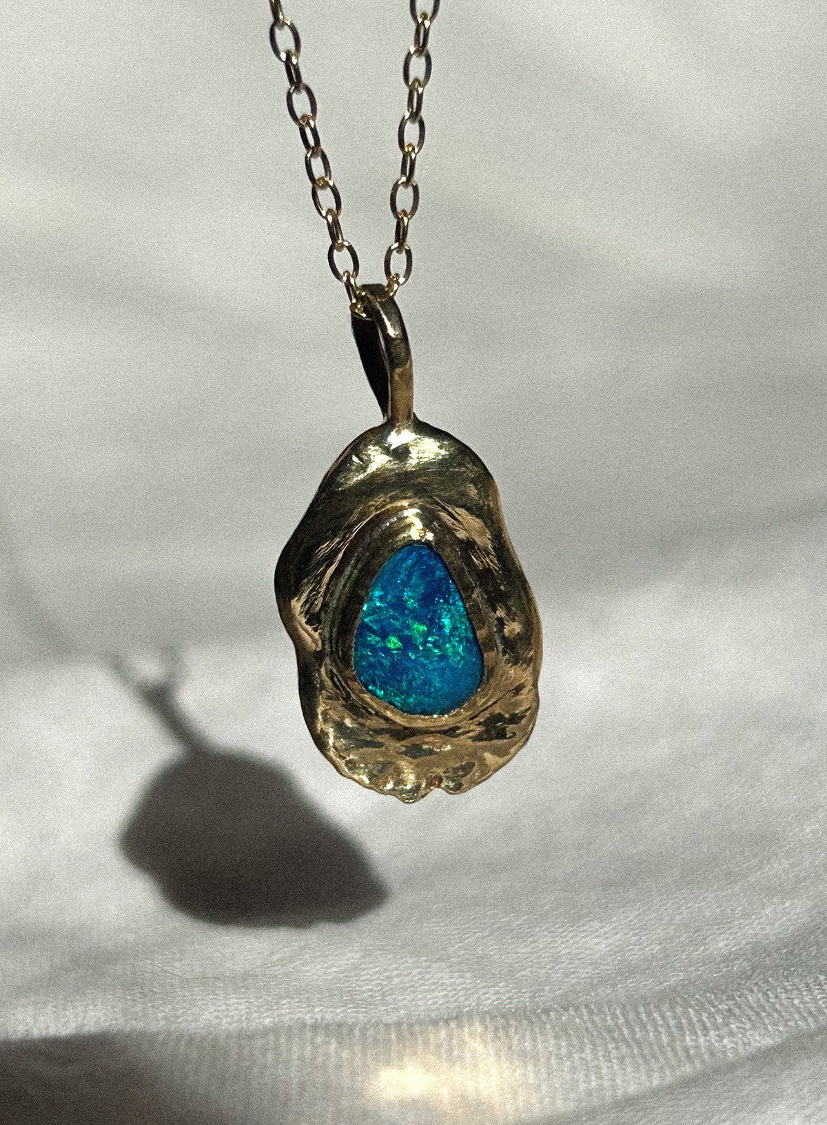 Pebble Pendant XV
